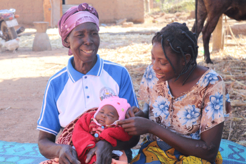 Breastfeeding in Burkina Faso examined in Le Monde series